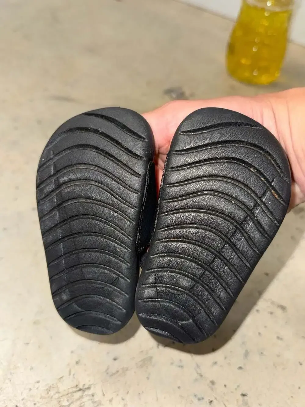 Nike Toddler Kawa SE Slide Sandal Black/White BV1094-001